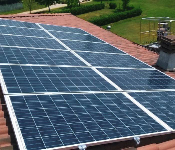 Installazione di un impianto fotovoltaico residenziale